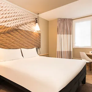 Ibis Gare Du Nord Chateau Landon 10eme Paris