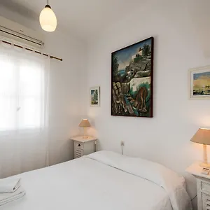 Delphines Mykonos Town