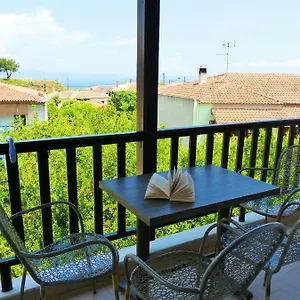 Apartament Yannis
